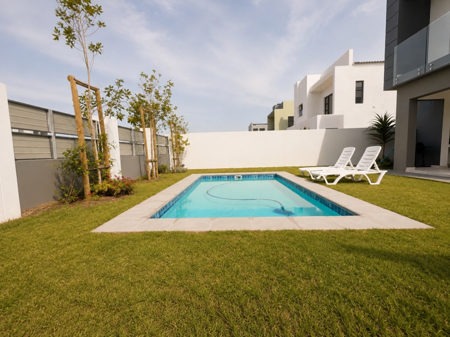 4 Bedroom Property for Sale in Sandown Western Cape